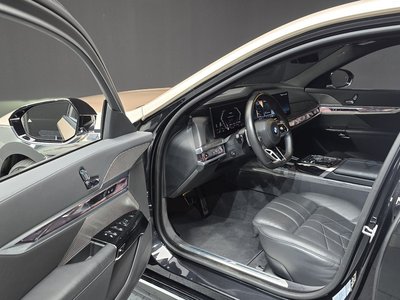 صورة مصغرة 13 لـ 2023 BMW 7 SERIES
