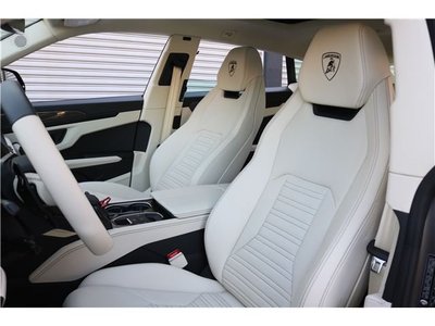صورة مصغرة 31 لـ 2026 Lamborghini URUS