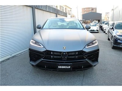 صورة 6 لـ 2026 Lamborghini URUS