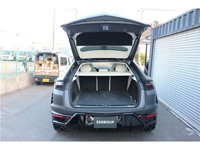صورة مصغرة 39 لـ 2026 Lamborghini URUS