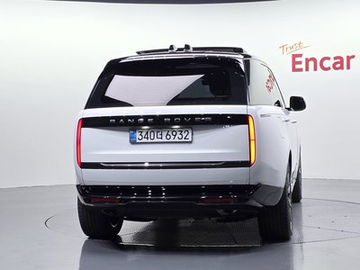 2025 LAND Rover RANGE ROVER photo 3
