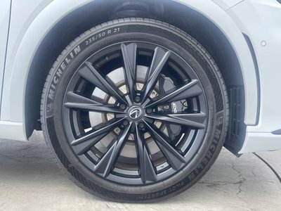 صورة مصغرة 36 لـ 2023 Lexus RX