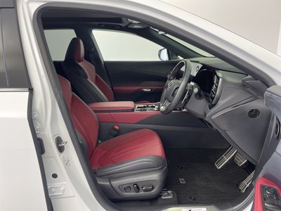 صورة مصغرة 25 لـ 2023 Lexus RX
