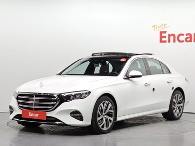 MERCEDES-BENZ E-CLASS - 1