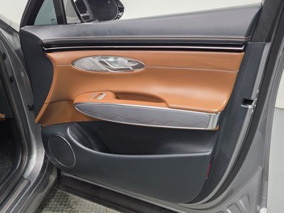 2023 Genesis GV70 thumbnail 14