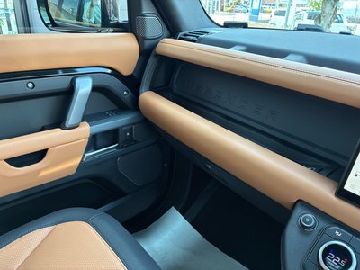 صورة مصغرة 32 لـ 2024 LAND Rover DEFENDER