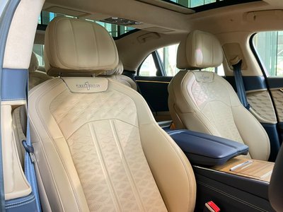 BENTLEY FLYING SPUR - 9