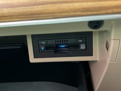 TOYOTA LAND CRUISER PRADO - 7