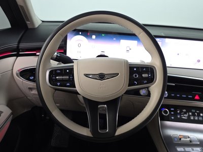 2024 Genesis GV70 thumbnail 19