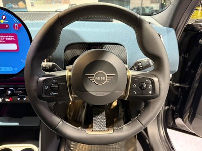 MINI MINI COUNTRYMAN - 9