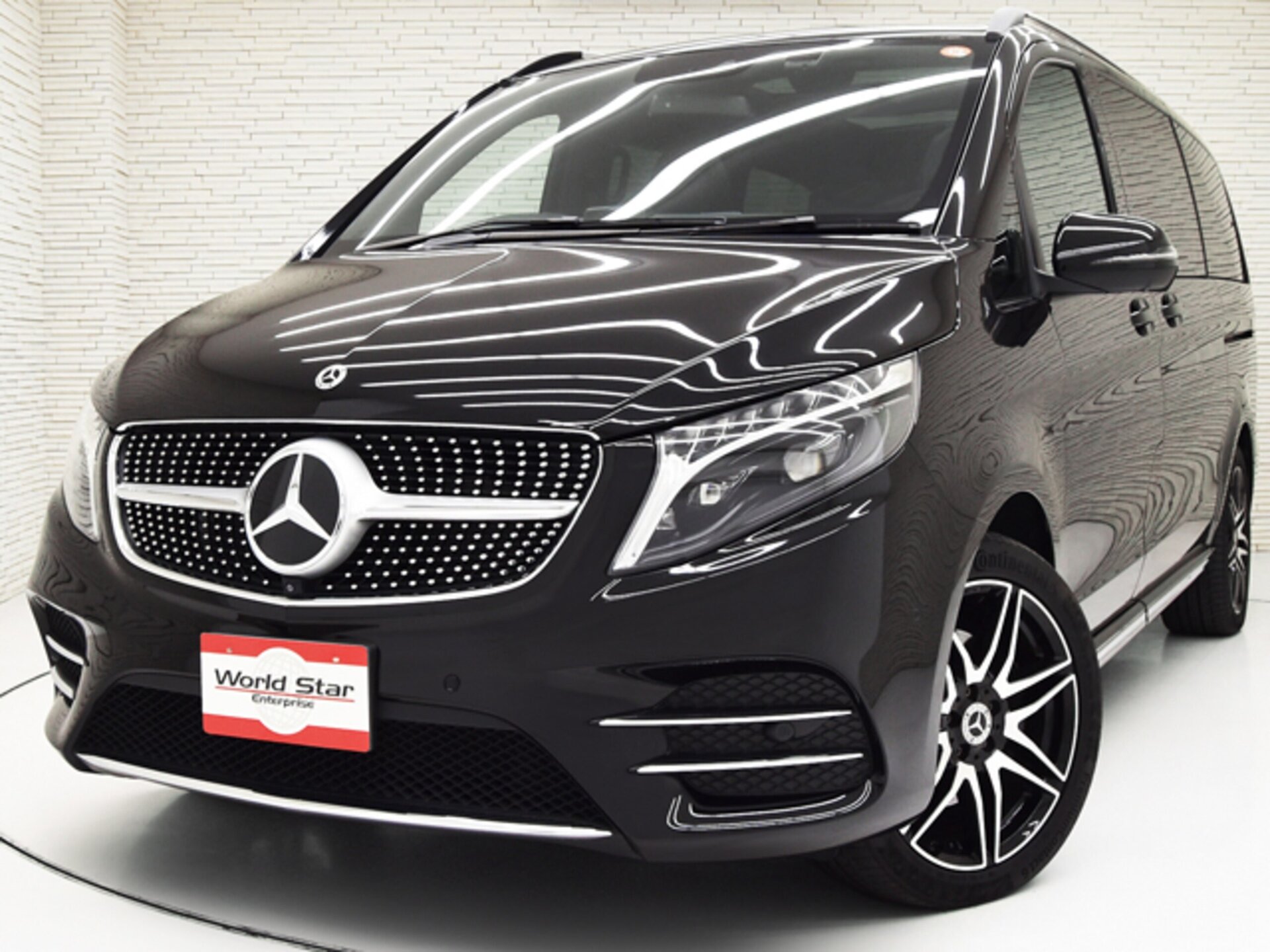 MERCEDES-BENZ V-CLASS - View 1