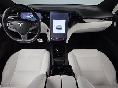 TESLA MODEL X - 5