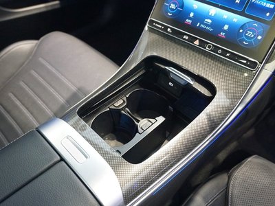 صورة مصغرة 29 لـ 2024 MERCEDES-BENZ C-CLASS