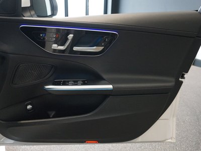 صورة مصغرة 31 لـ 2024 MERCEDES-BENZ C-CLASS