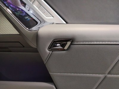 صورة مصغرة 57 لـ 2025 BMW 7 SERIES
