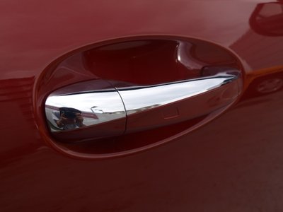 2025 Mercedes-BENZ GLB — миниатюра 12