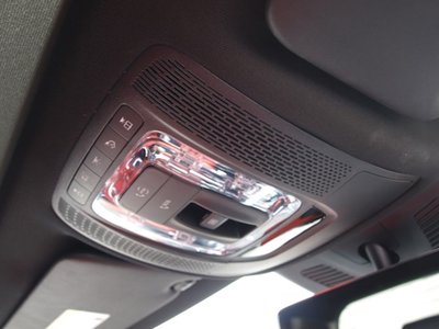 2025 Mercedes-BENZ GLB — миниатюра 28