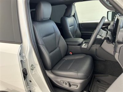 صورة مصغرة 14 لـ 2025 Toyota LAND CRUISER 250