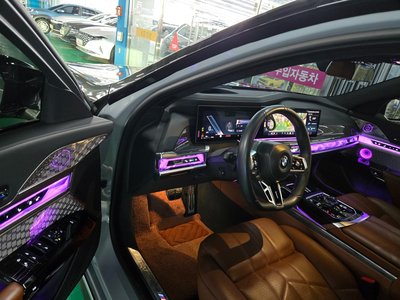 BMW 7 SERIES - 10