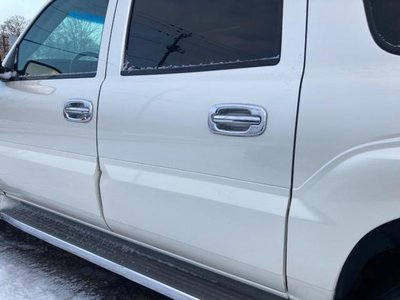 CADILLAC ESCALADE - 6