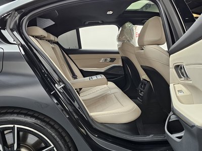 2025 BMW 3 SERIES 缩略图 12