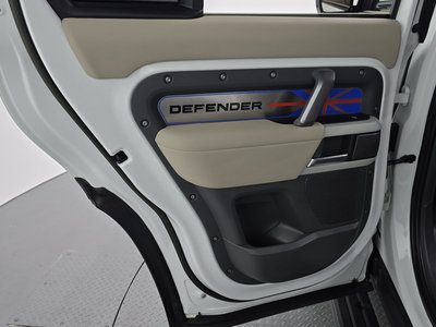 صورة مصغرة 15 لـ 2022 LAND Rover DEFENDER