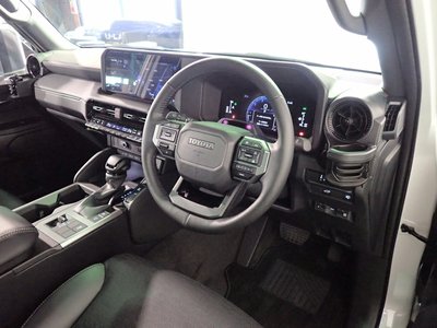 صورة مصغرة 23 لـ 2025 Toyota LAND CRUISER 250