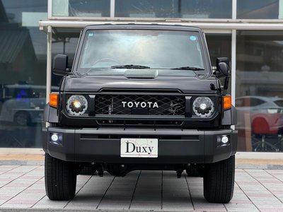 TOYOTA LAND CRUISER 70 - 10