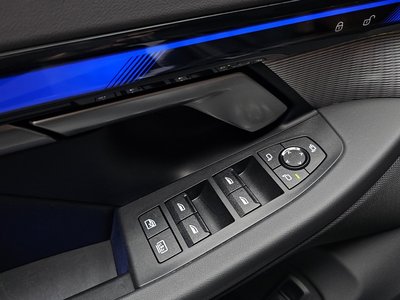 صورة مصغرة 32 لـ 2023 BMW 5 SERIES