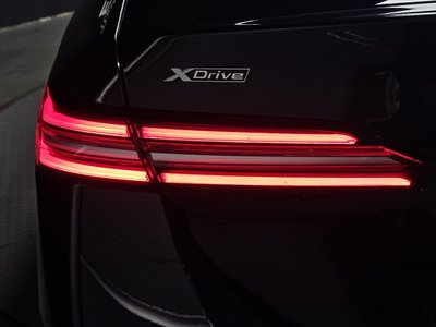 2023 BMW 5 SERIES photo 10