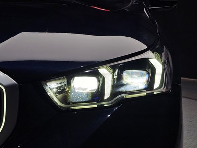 2023 BMW 5 SERIES photo 9