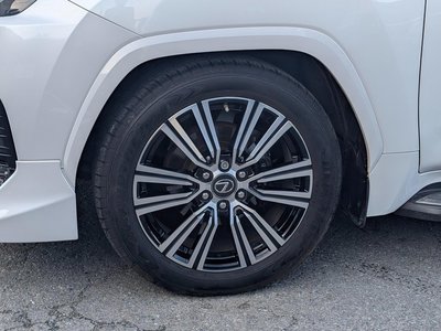 LEXUS LX - 8