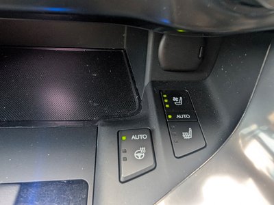 2023 Lexus LX thumbnail 30
