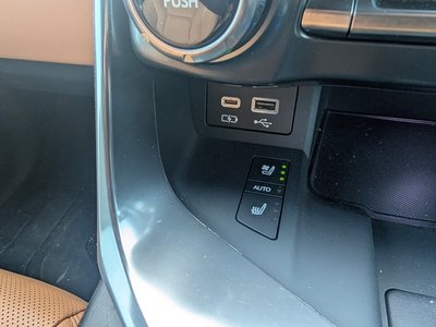 2023 Lexus LX thumbnail 31