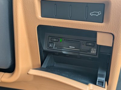2023 Lexus LX thumbnail 22