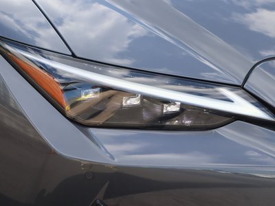2024 Lexus IS 缩略图 26