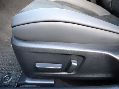 2024 Lexus IS 缩略图 34