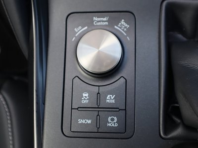 2024 Lexus IS 缩略图 64