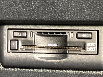 TOYOTA LAND CRUISER 250 - 7