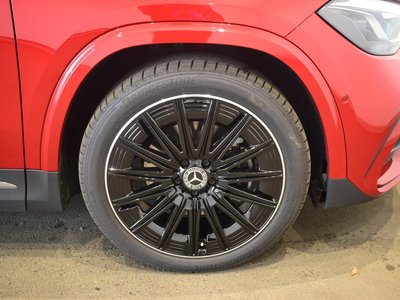 MERCEDES-BENZ GLA - 6