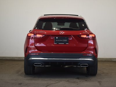 MERCEDES-BENZ GLA - 5