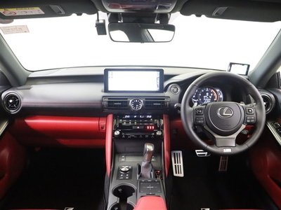 LEXUS IS - 4