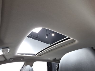 2018 Genesis G90 缩略图 16