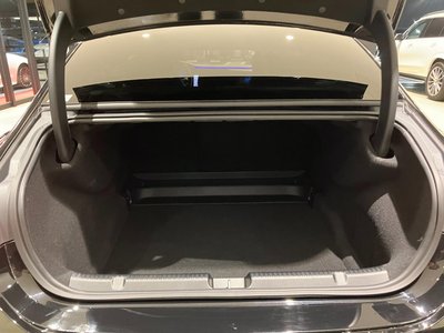 MERCEDES-BENZ EQE AMG - 8