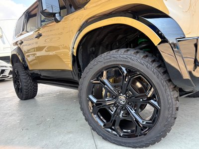 TOYOTA LAND CRUISER 250 - 8
