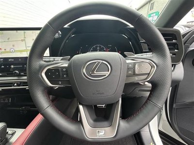 LEXUS RX 2024 thumbnail 3