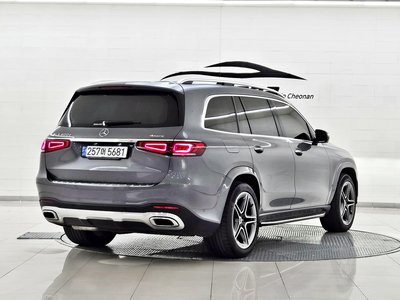 MERCEDES-BENZ GLS - 2