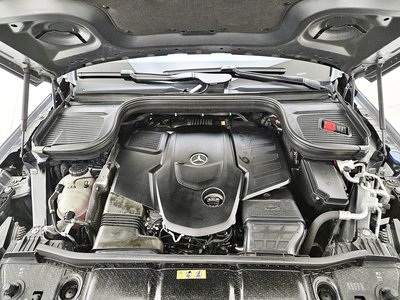MERCEDES-BENZ GLS - 7