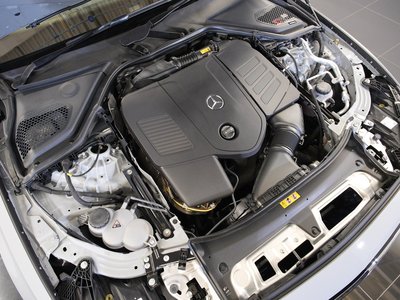 MERCEDES-BENZ E-CLASS - 10