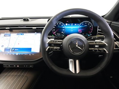 MERCEDES-BENZ E-CLASS - 2